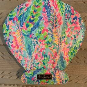 Lilly Pulitzer makeup brush case never used